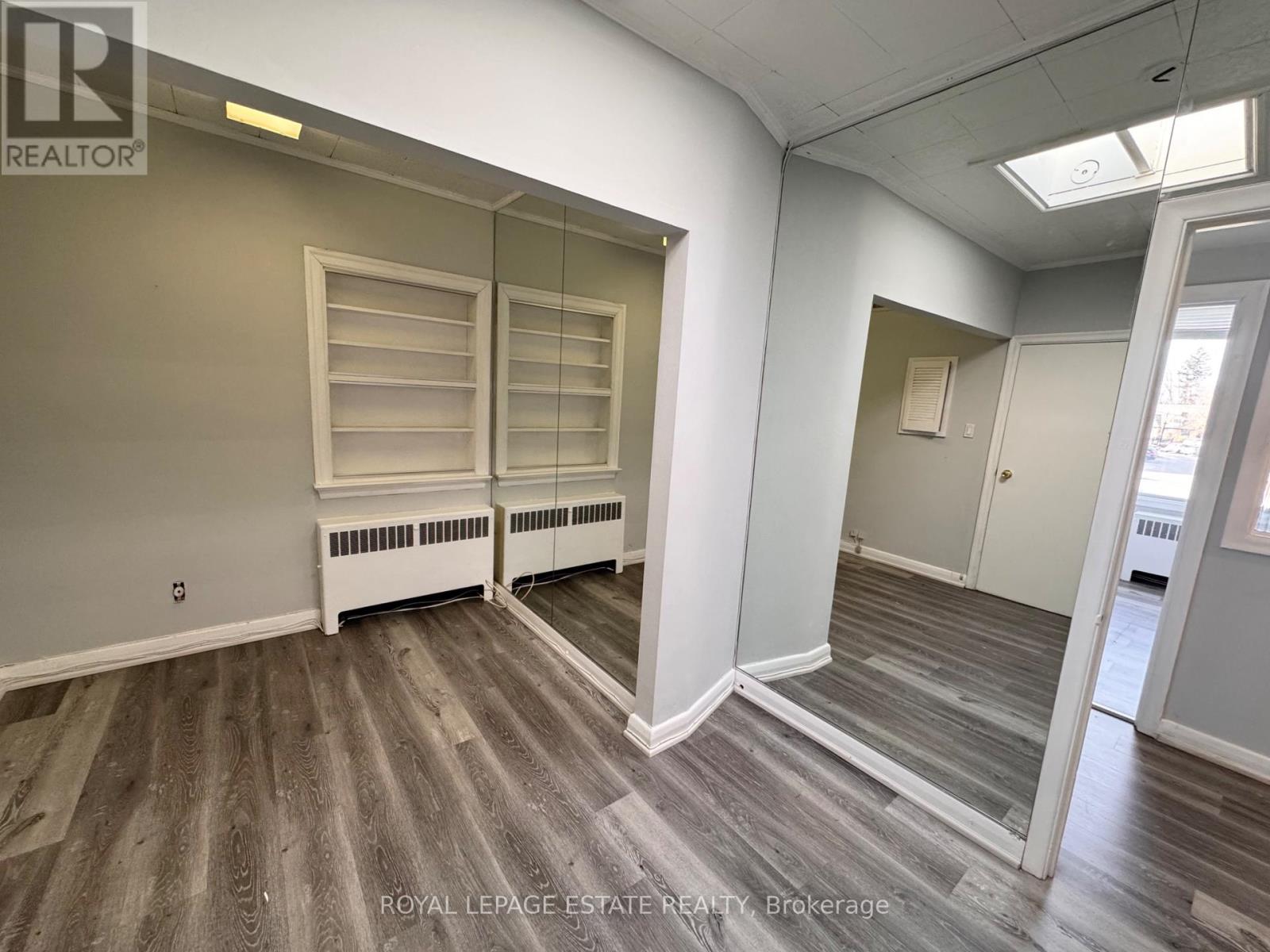205 - 4894-96 Dundas Street W, Toronto, Ontario  M9A 1B5 - Photo 4 - W11190045