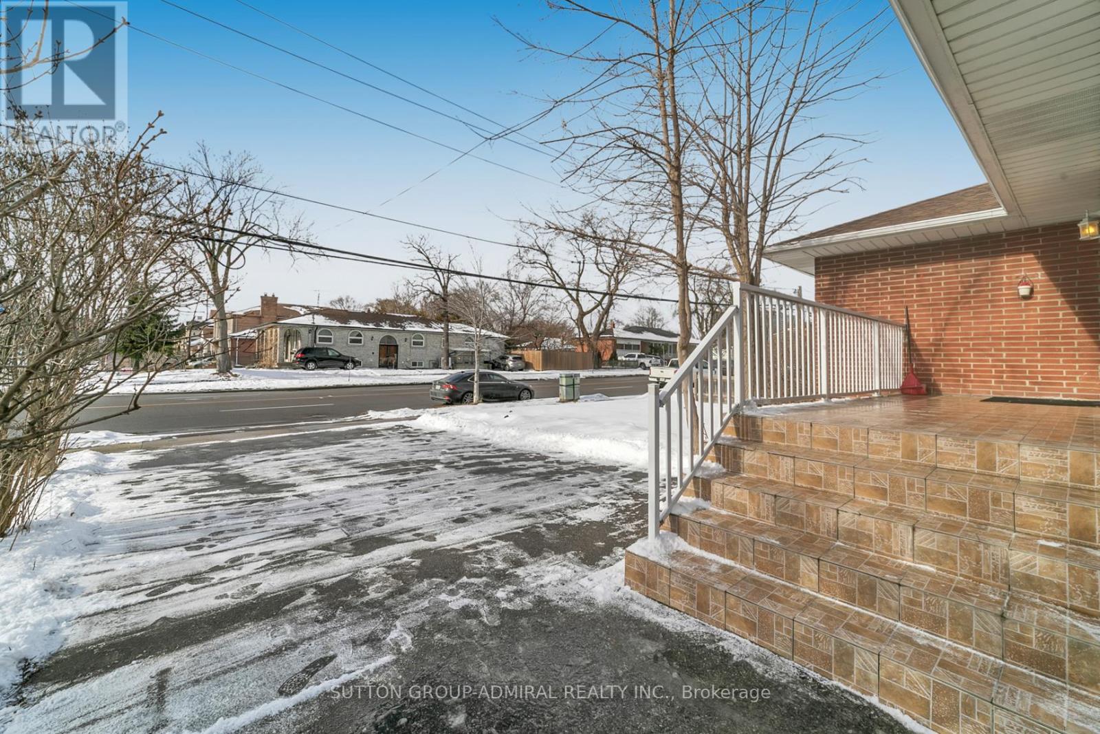 1071 Willowdale Avenue, Toronto, Ontario  M2M 3E5 - Photo 12 - C11944923