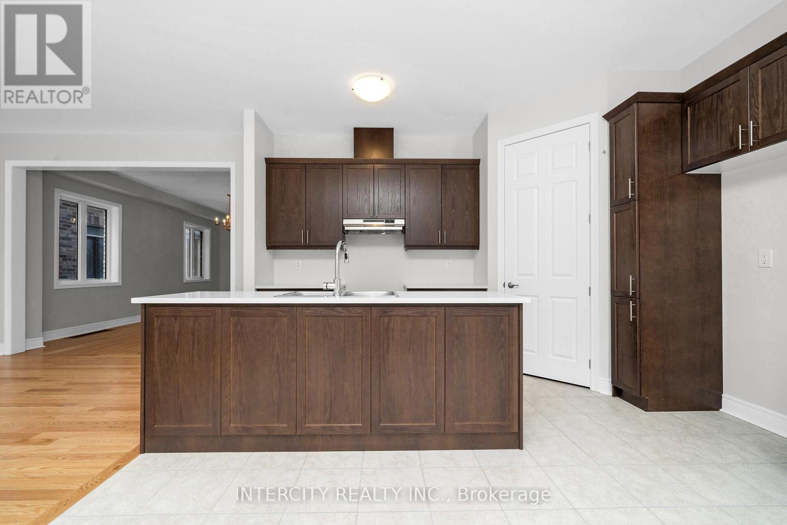 Lot 163 - 70 Claremont Drive, Brampton, Ontario  L6R 4E8 - Photo 11 - W11944187