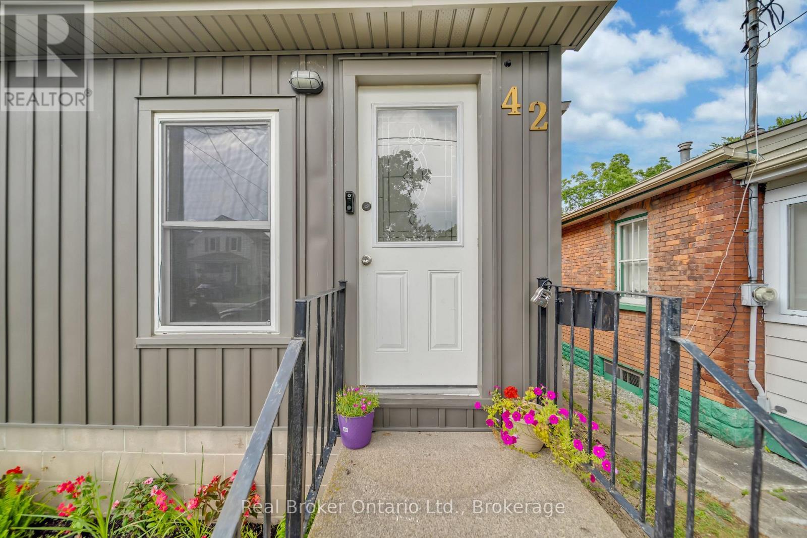 Property at 42 MCCORMICK STREET image 4
