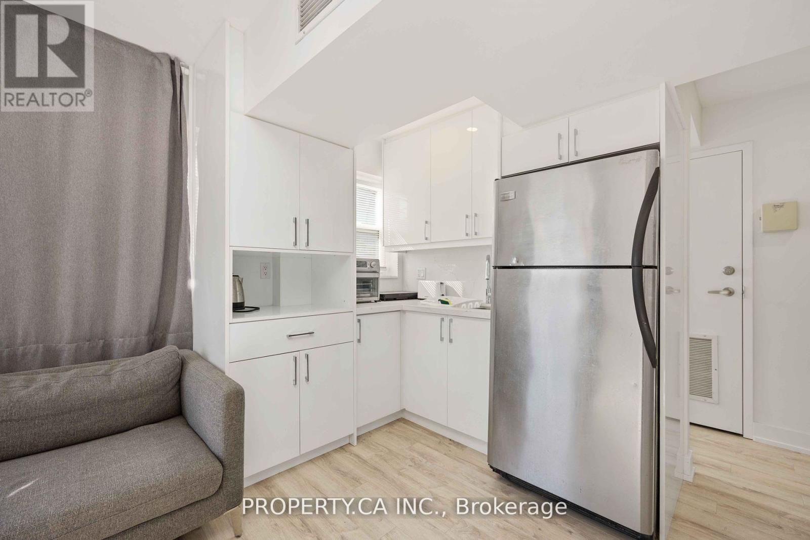 252 Soudan Avenue, Toronto (Mount Pleasant East), Ontario  M4S 1W4 - Photo 16 - C11945073
