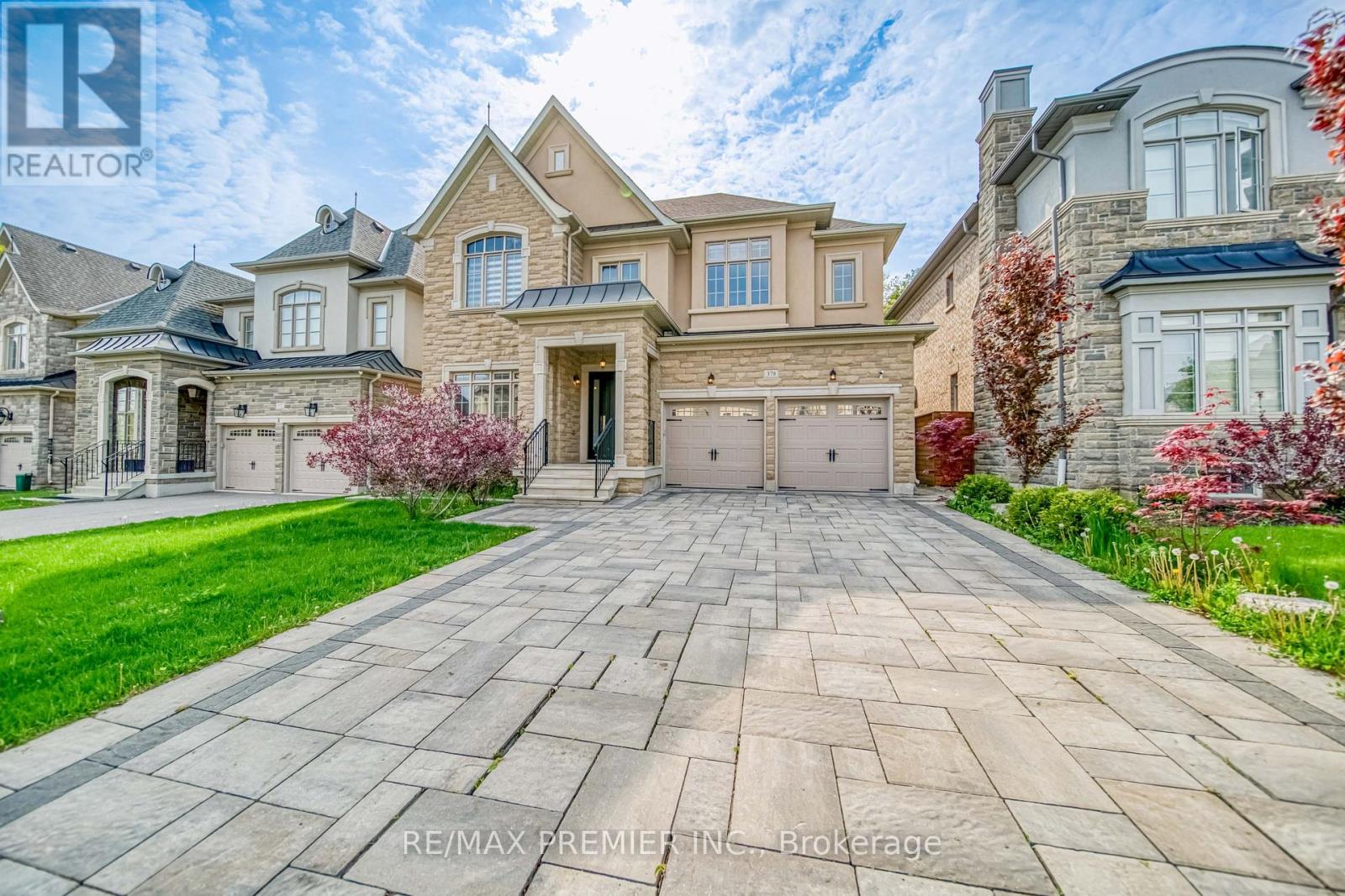 Property at 378 POETRY DRIVE image 2