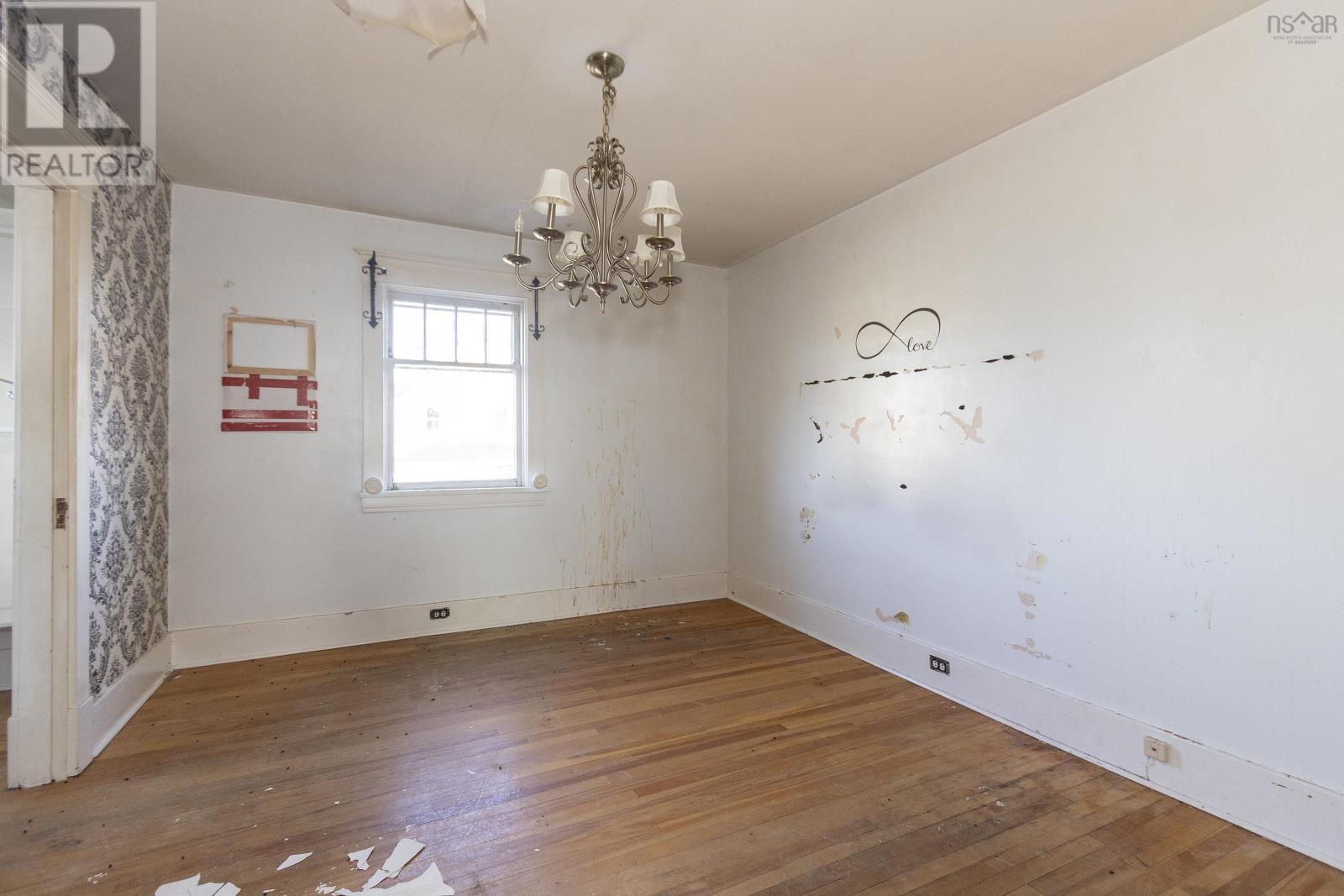 1 Horton Avenue, Springhill, Nova Scotia  B0M 1X0 - Photo 26 - 202501835