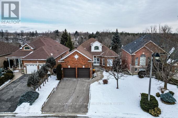 Property at 15 KIRKWOOD CRESCENT image 3