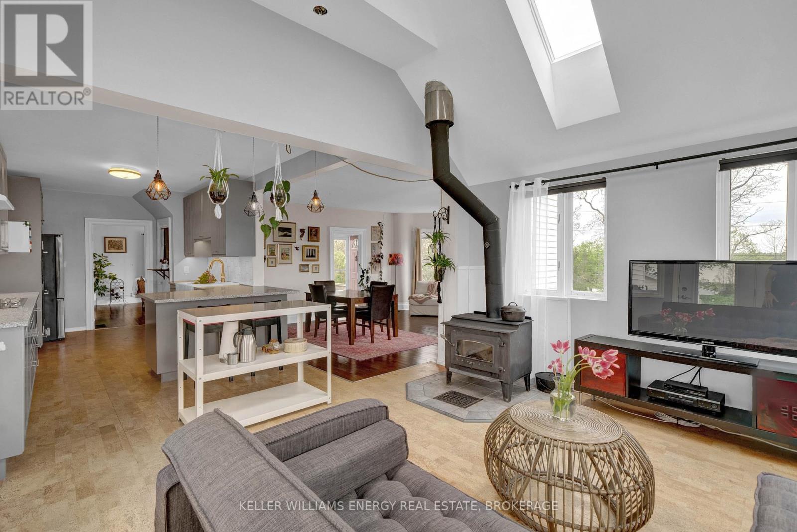 1727 County 14 Road, Prince Edward County, Ontario  K0K 1A0 - Photo 13 - X11945147