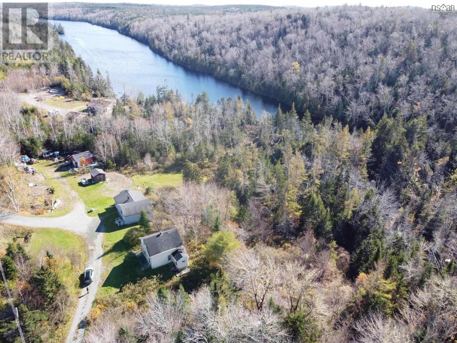 409 Highway 224, Sheet Harbour, Nova Scotia  B0J 3B0 - Photo 15 - 202501845