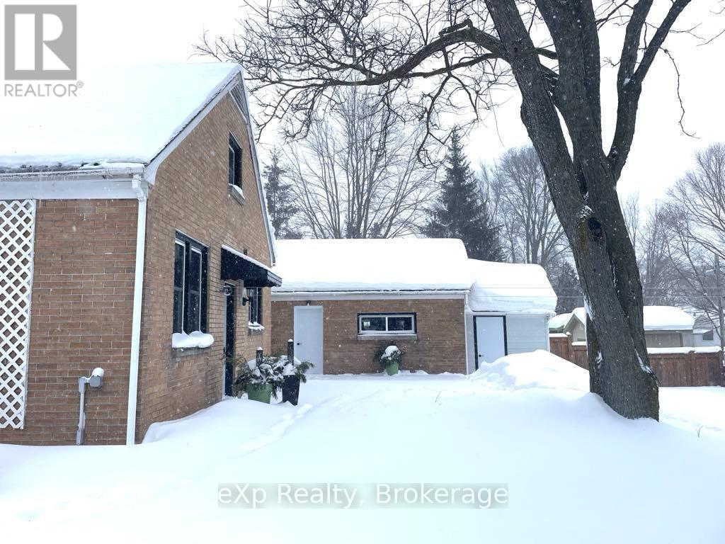 108 Hinks Street, Brockton, Ontario  N0G 2V0 - Photo 39 - X11880039