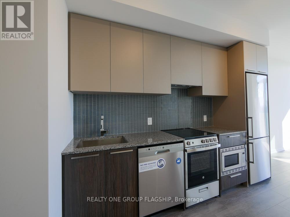 Property at 504 - 4208 DUNDAS STREET W image 2
