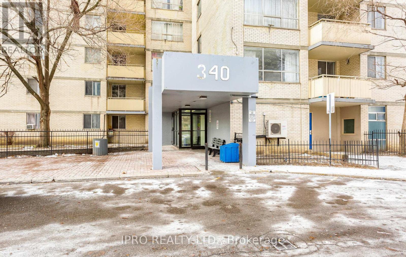 Property at 1212 - 340 DIXON ROAD image 3