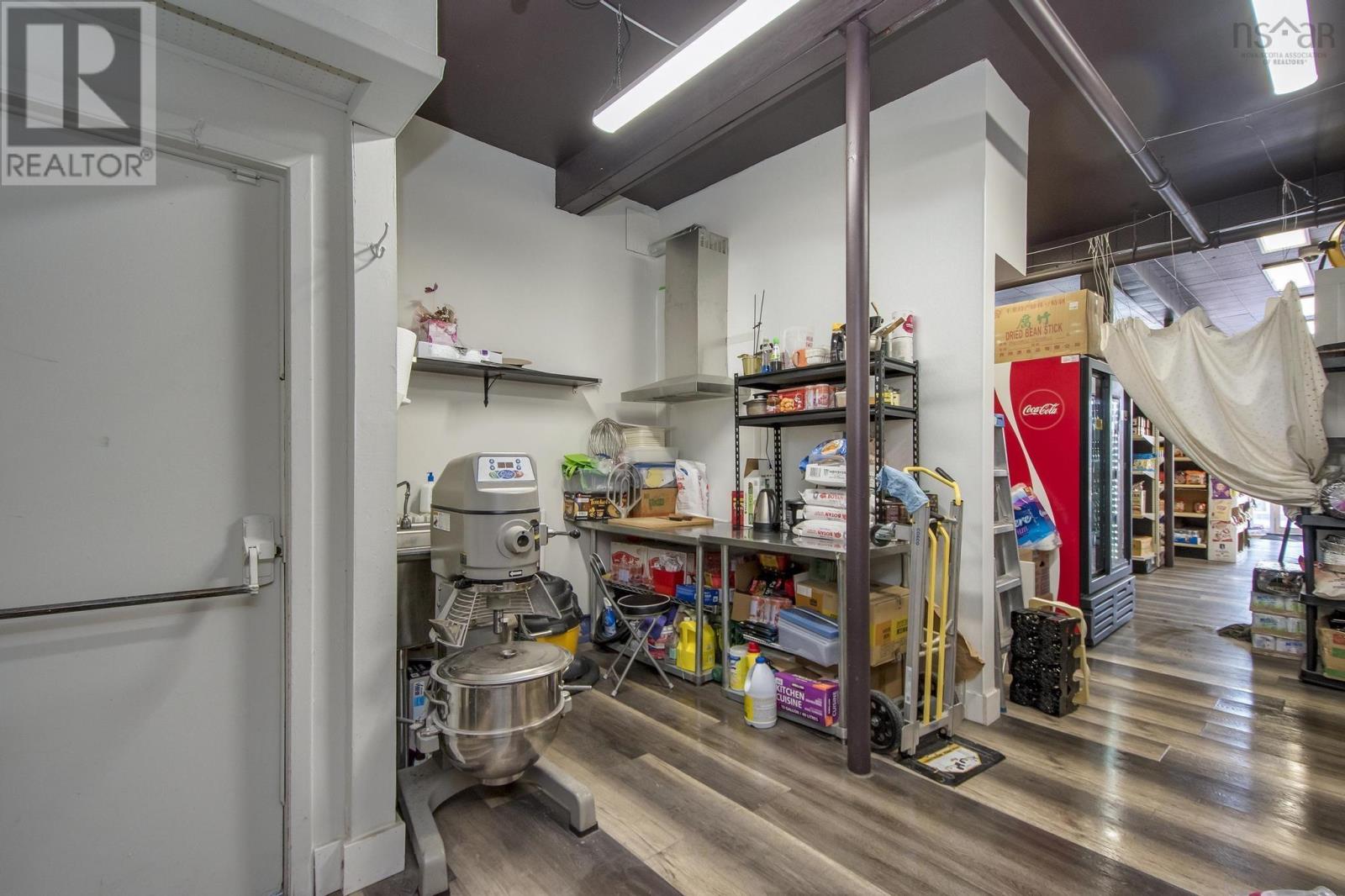 6083 South Street, Halifax Peninsula, Nova Scotia  B3H 1T2 - Photo 13 - 202501850