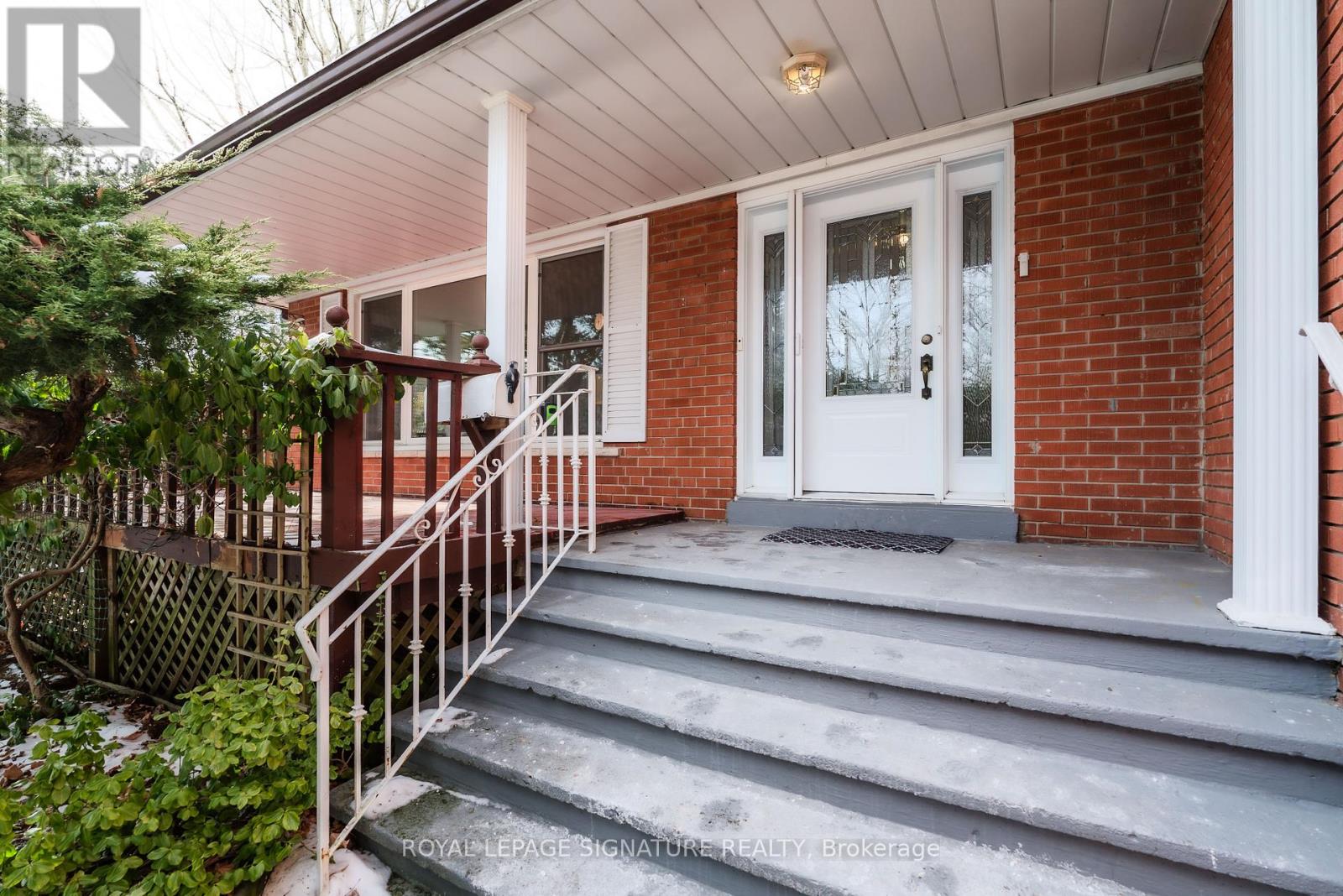 16 Lesgay Crescent, Toronto, Ontario  M2J 2H8 - Photo 24 - C11945359