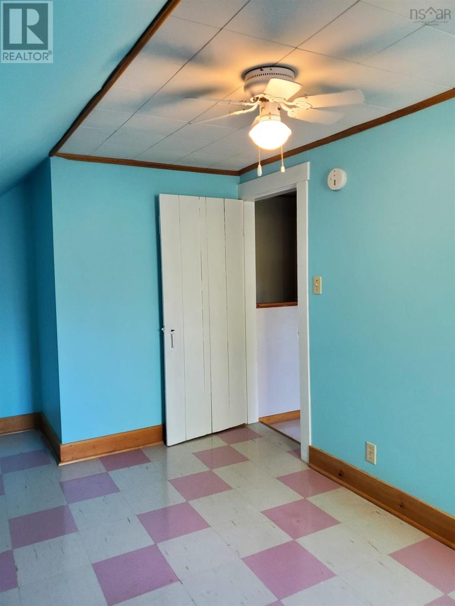 2112 Cowan Street, Westville, Nova Scotia  B0K 2A0 - Photo 11 - 202501853