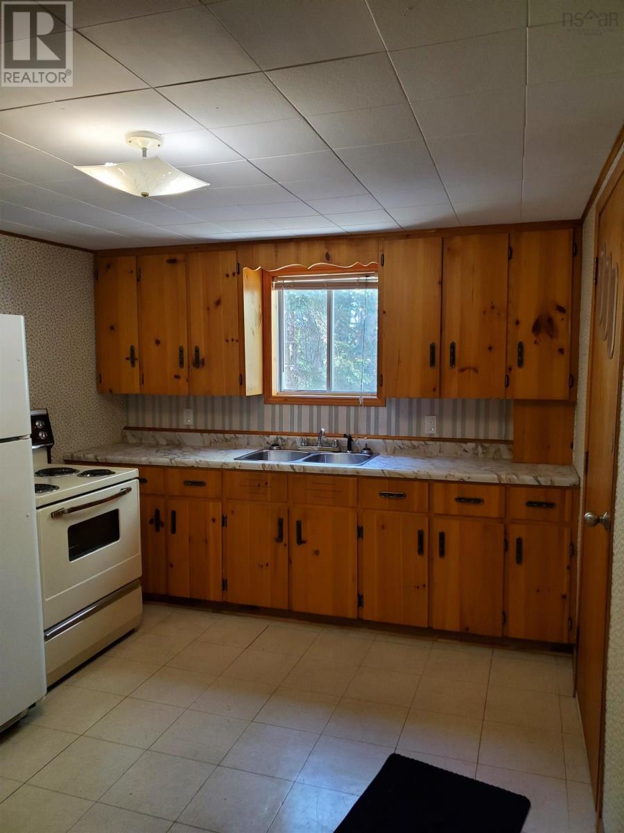 2112 Cowan Street, Westville, Nova Scotia  B0K 2A0 - Photo 14 - 202501853