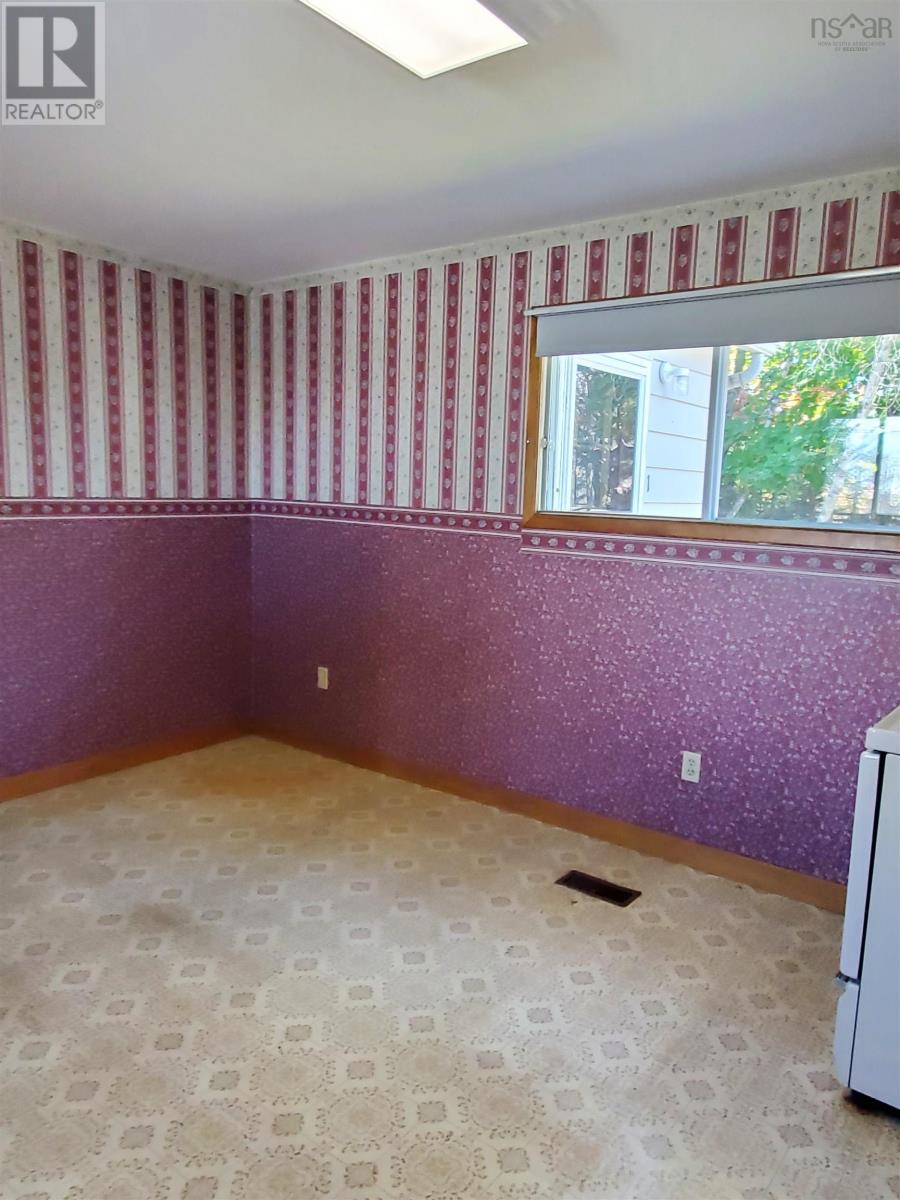 2112 Cowan Street, Westville, Nova Scotia  B0K 2A0 - Photo 28 - 202501853