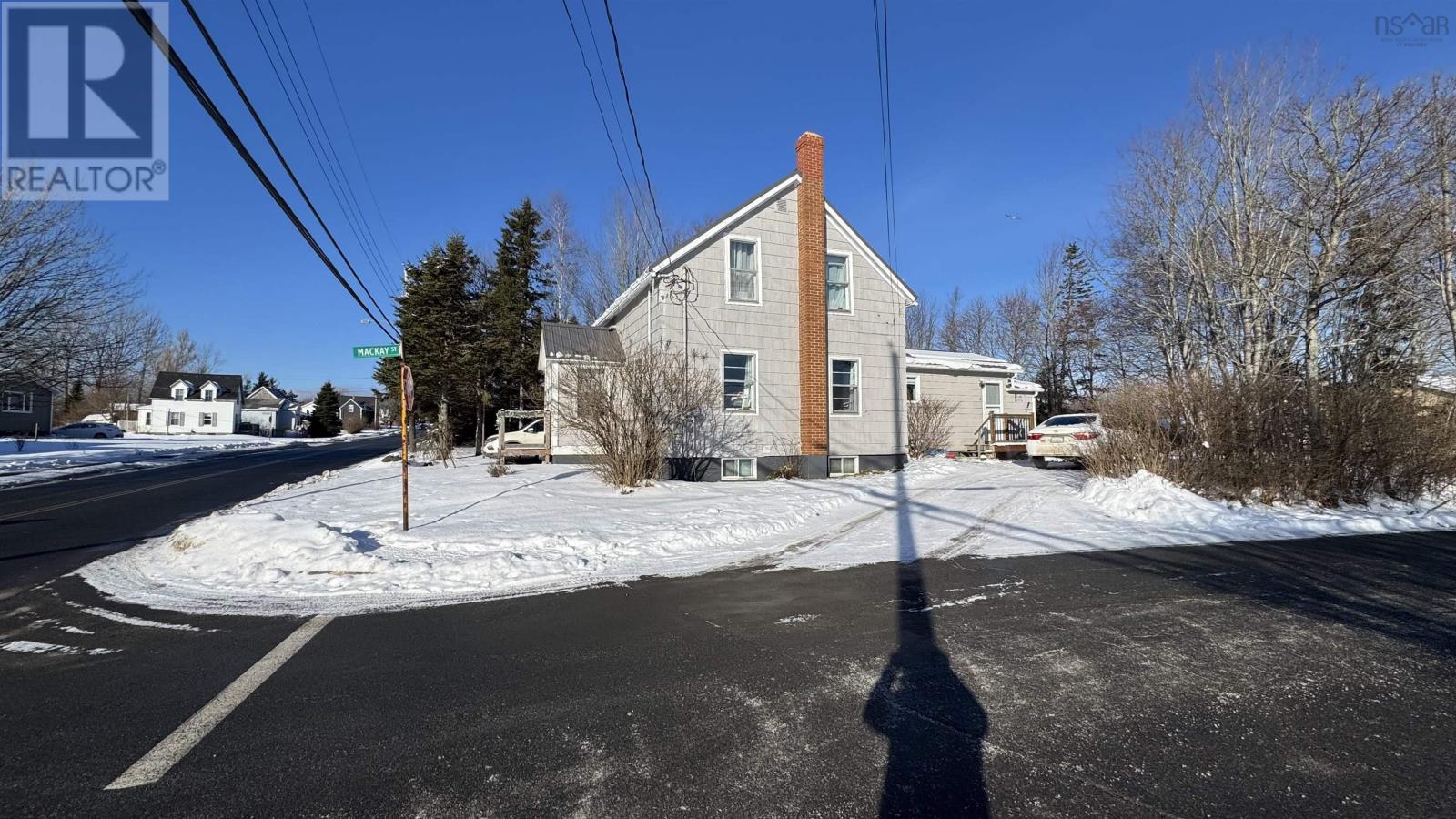 2112 Cowan Street, Westville, Nova Scotia  B0K 2A0 - Photo 3 - 202501853