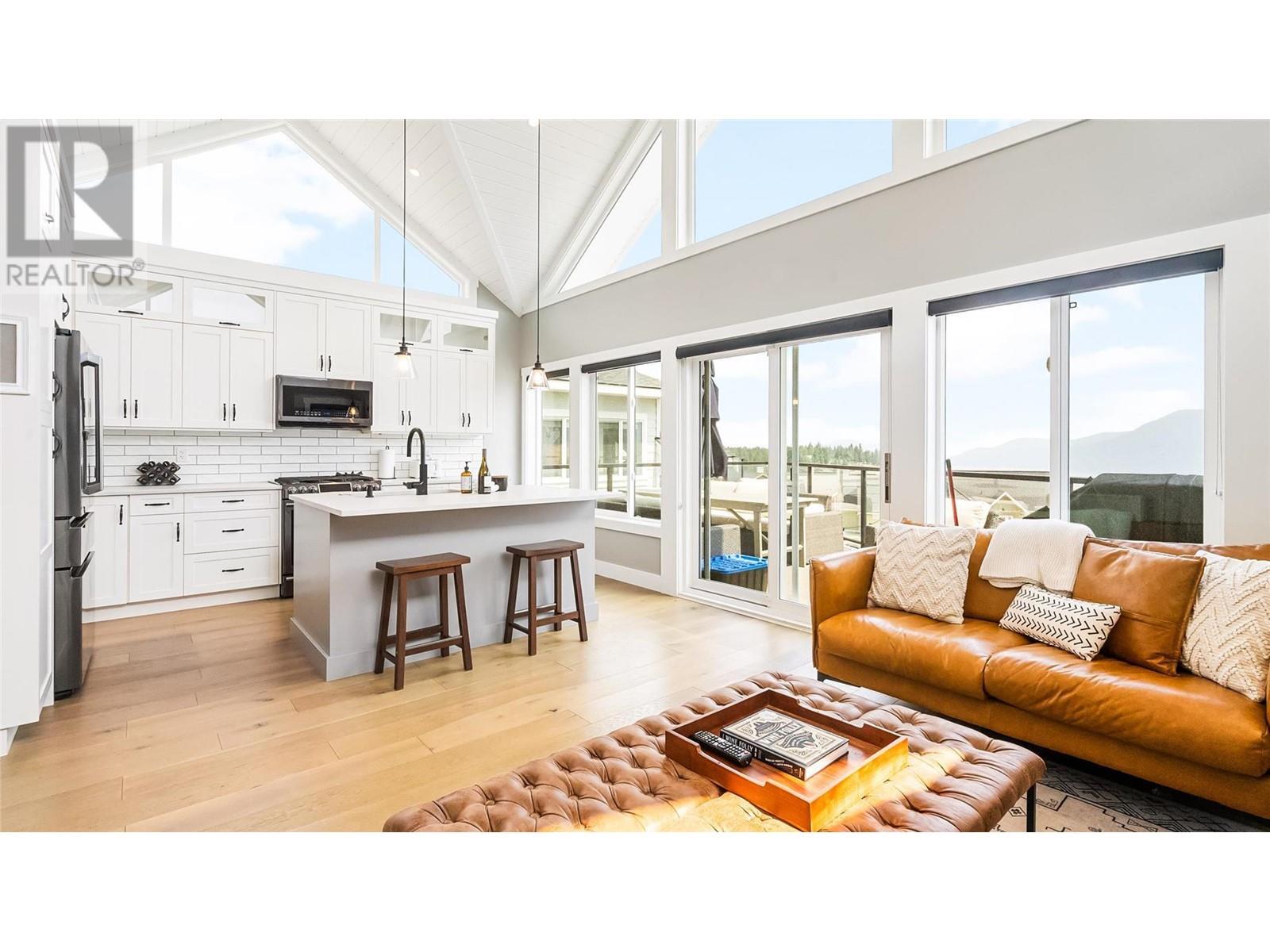 6955 Terazona Drive Unit# 447, Kelowna, British Columbia  V1Z 3R8 - Photo 2 - 10333530