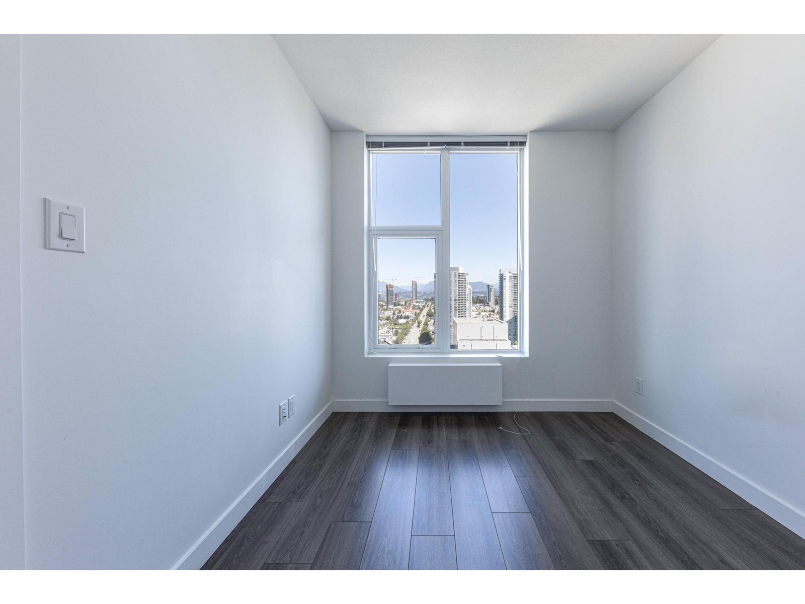 2704 13615 Fraser Highway, Surrey, British Columbia  V3T 0P7 - Photo 12 - R2960436