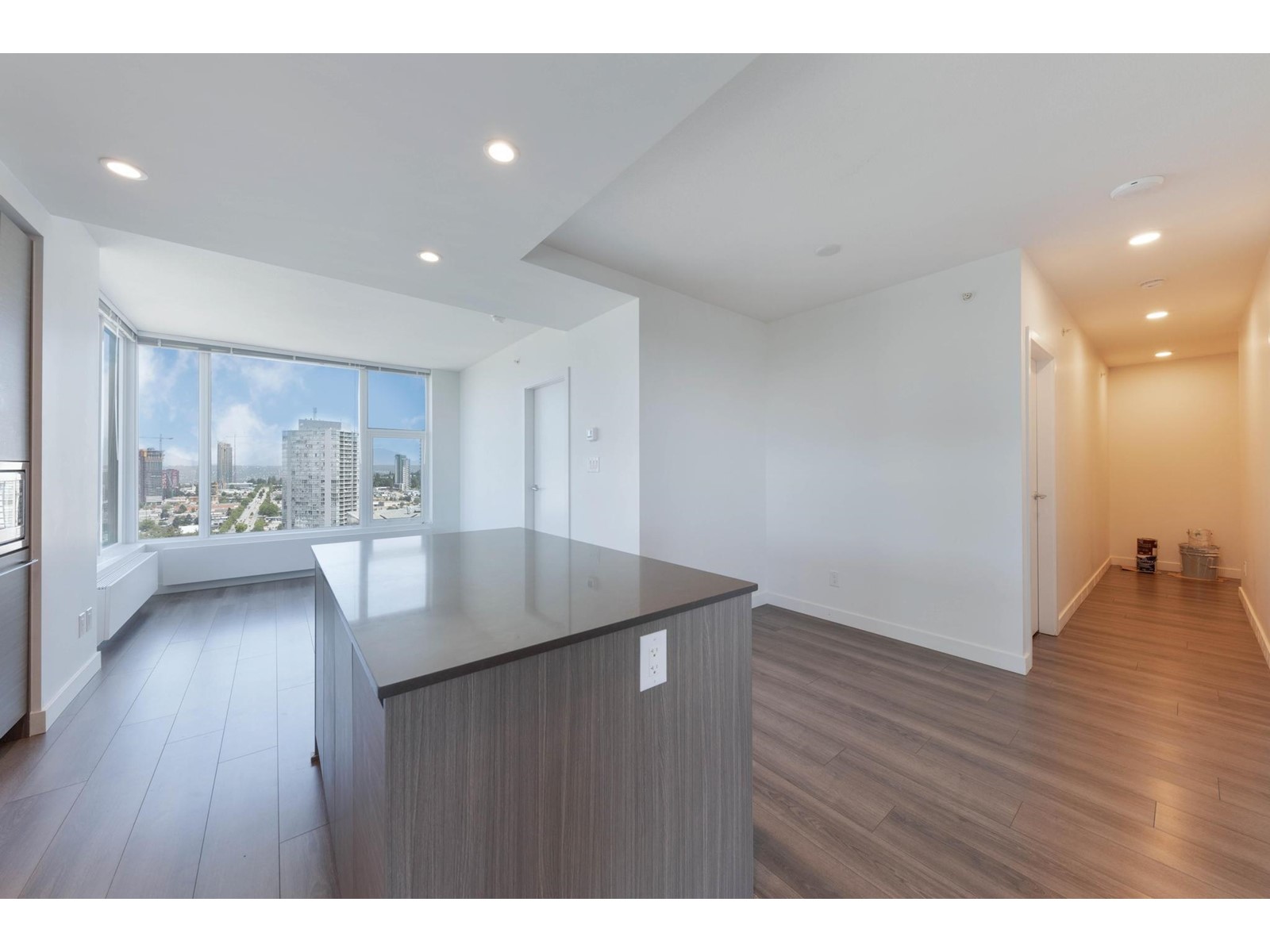 2704 13615 Fraser Highway, Surrey, British Columbia  V3T 0P7 - Photo 16 - R2960436