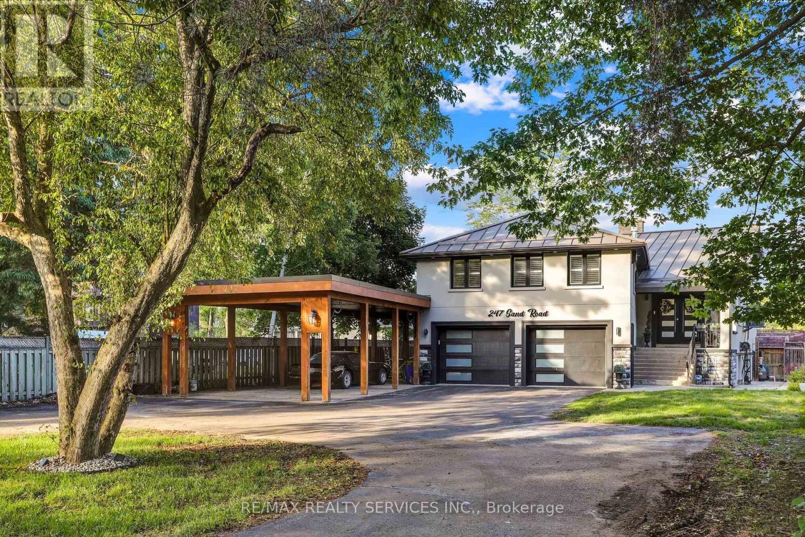 247 SAND ROAD, East Gwillimbury, Ontario