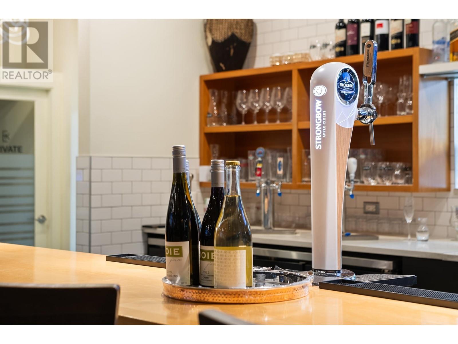 Listing Picture 26 of 34 : 135 6168 LONDON ROAD, Richmond / 烈治文 - 魯藝地產 Yvonne Lu Group - MLS Medallion Club Member