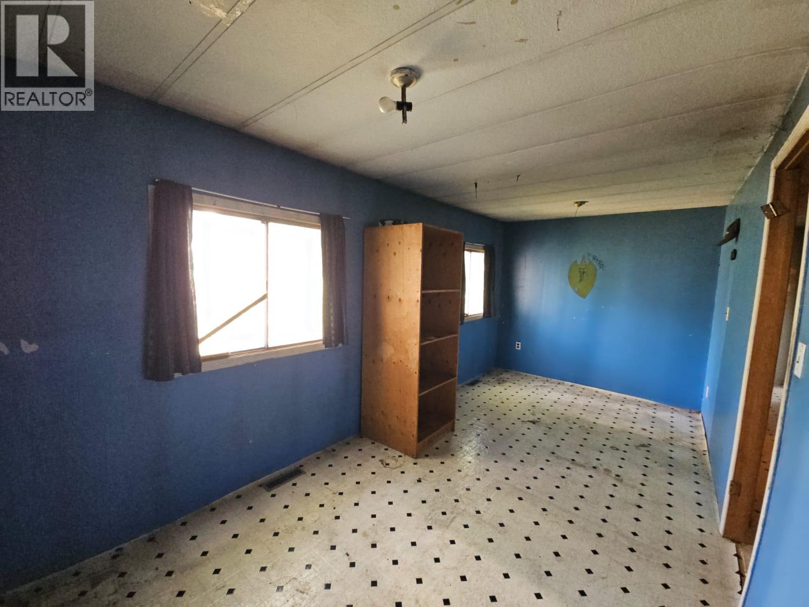 6099 Hillview Sub, Chetwynd, British Columbia V0C 1J0 - Photo 16 - 10331741