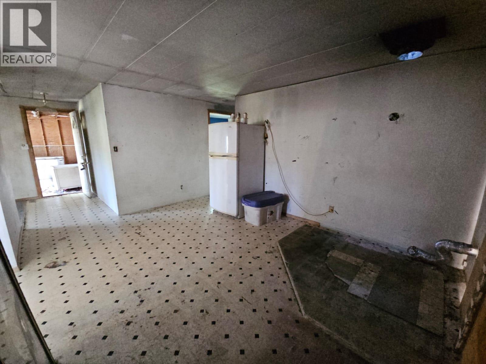 6099 Hillview Sub, Chetwynd, British Columbia V0C 1J0 - Photo 10 - 10331741