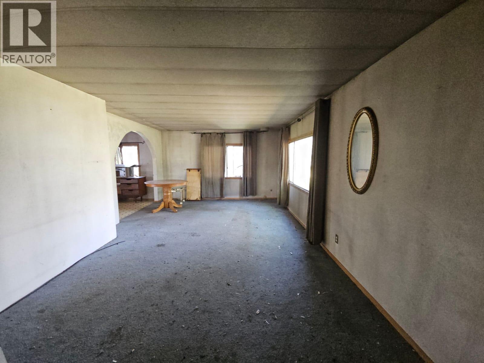 6099 Hillview Sub, Chetwynd, British Columbia V0C 1J0 - Photo 3 - 10331741