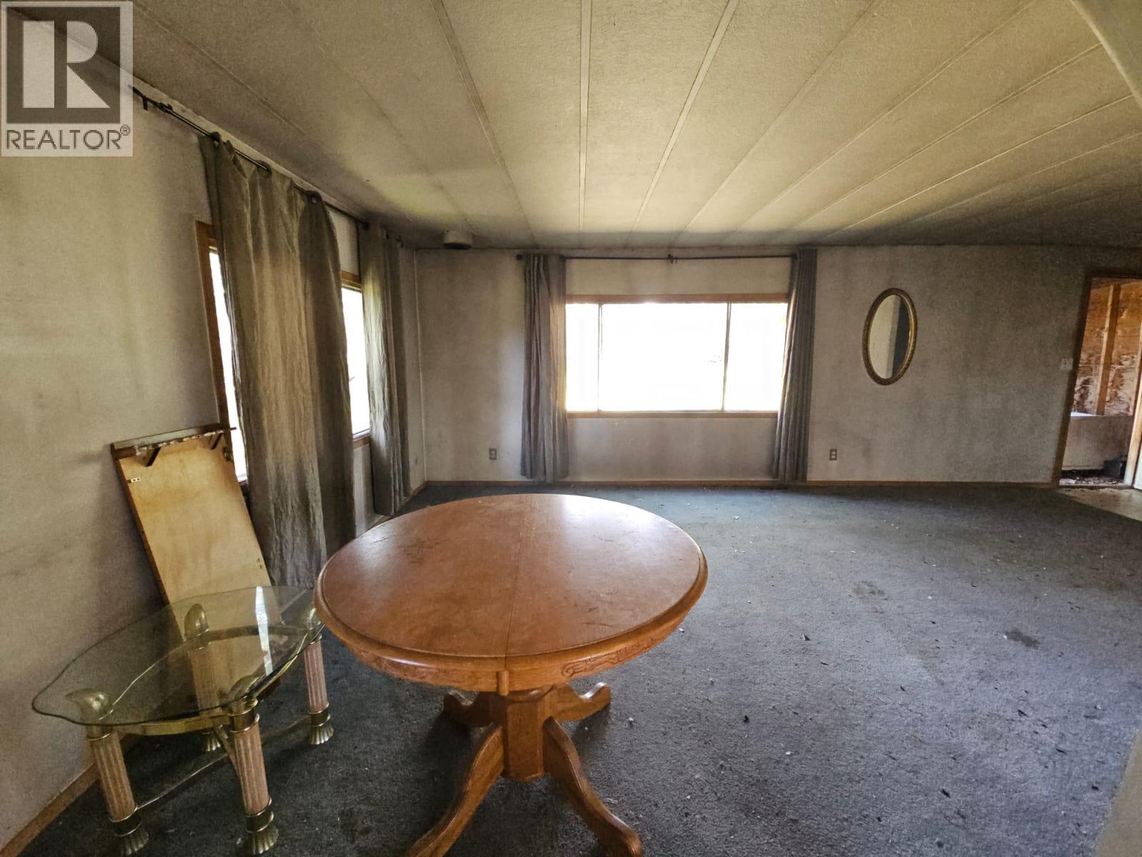 6099 Hillview Sub, Chetwynd, British Columbia V0C 1J0 - Photo 5 - 10331741