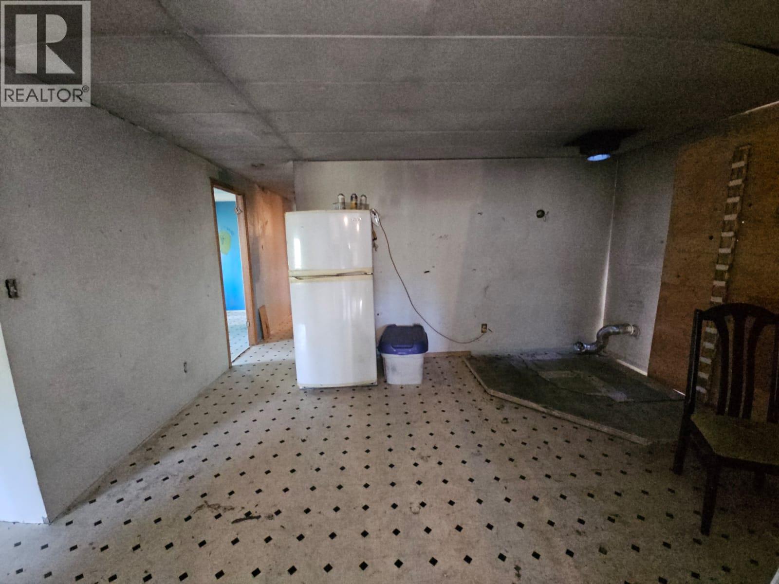 6099 Hillview Sub, Chetwynd, British Columbia V0C 1J0 - Photo 9 - 10331741