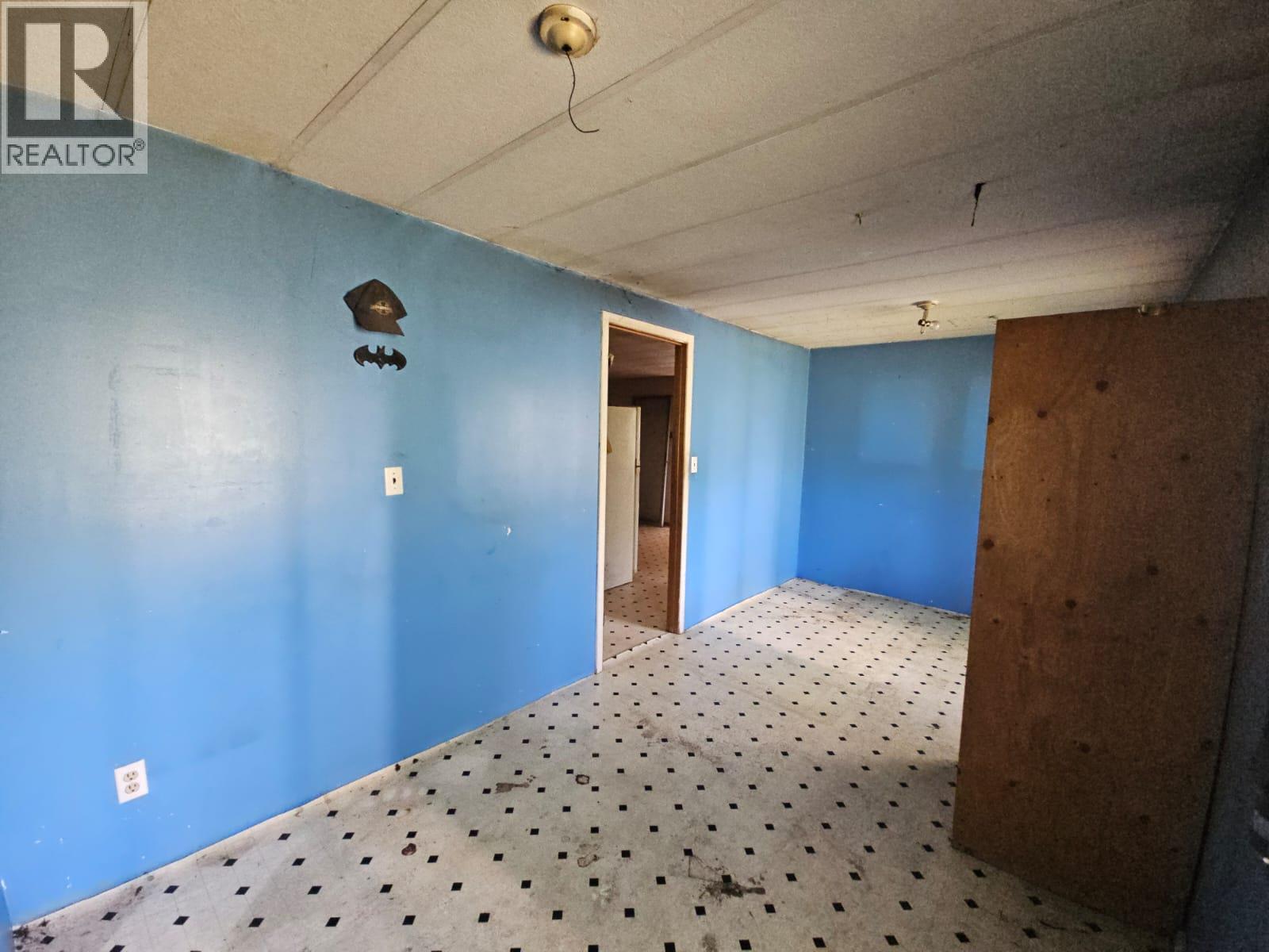 6099 Hillview Sub, Chetwynd, British Columbia V0C 1J0 - Photo 19 - 10331741