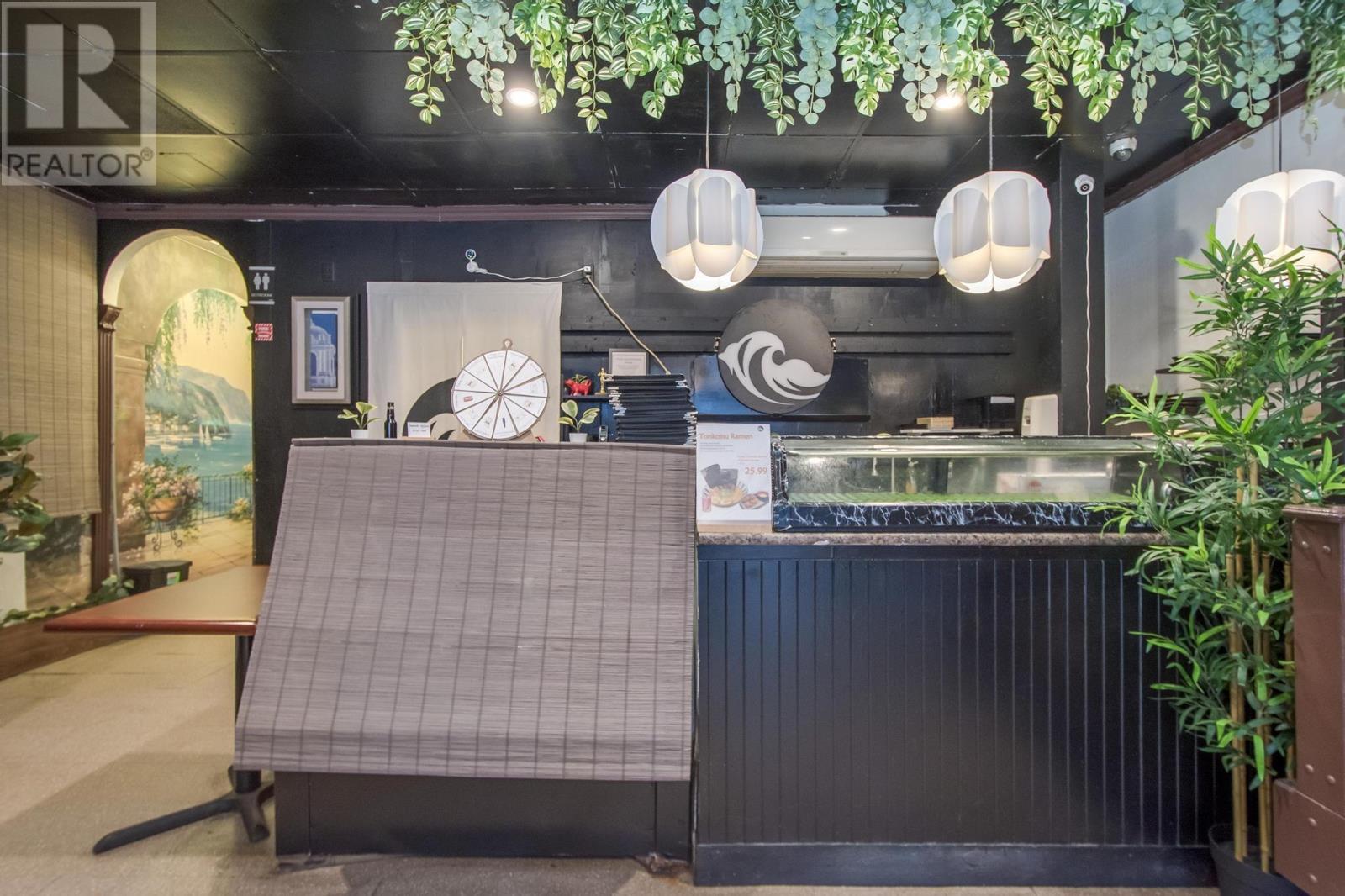 6253 Quinpool Road, Halifax, Nova Scotia  B3L 1A4 - Photo 11 - 202501873