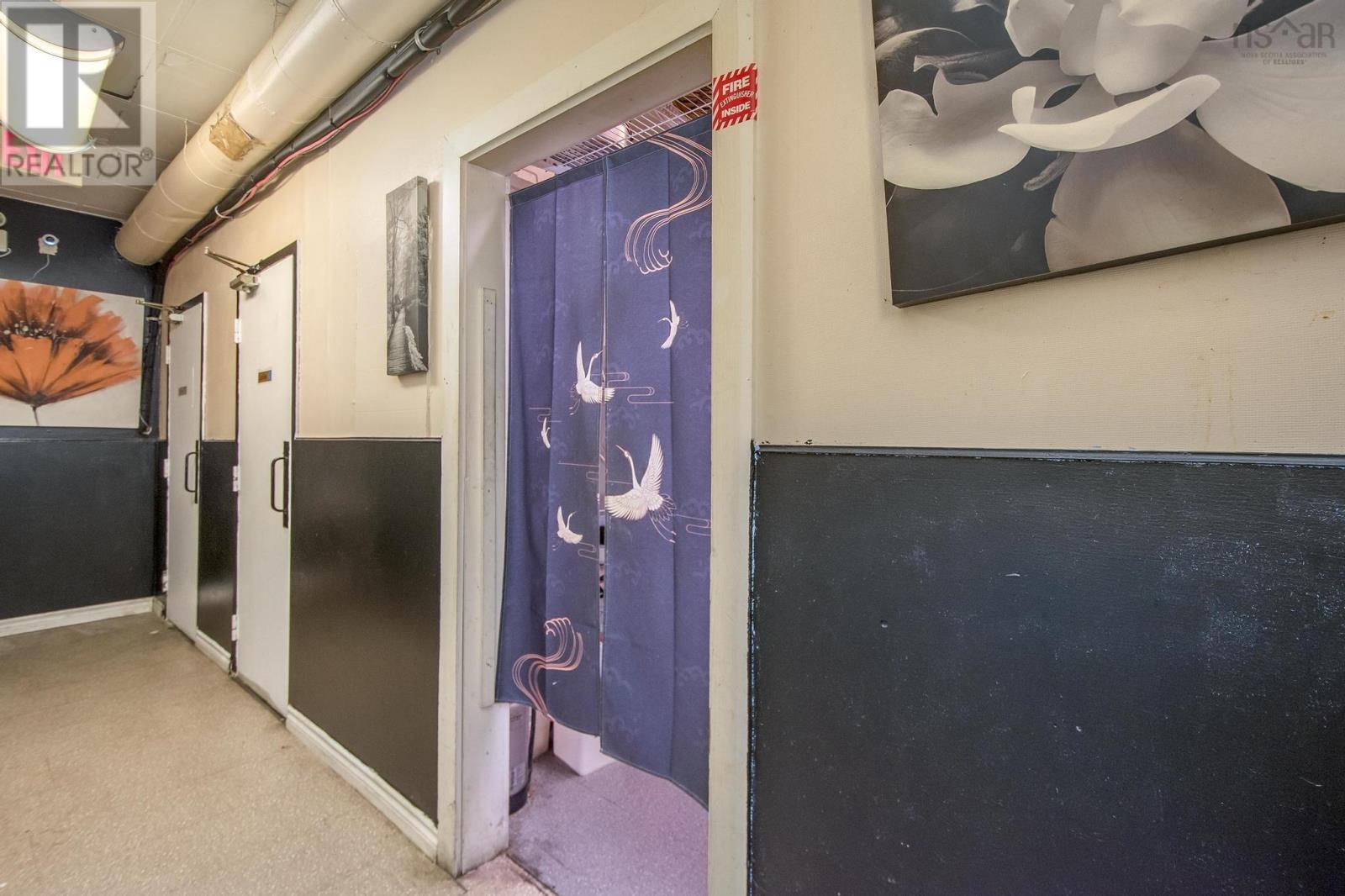 6253 Quinpool Road, Halifax, Nova Scotia  B3L 1A4 - Photo 20 - 202501873