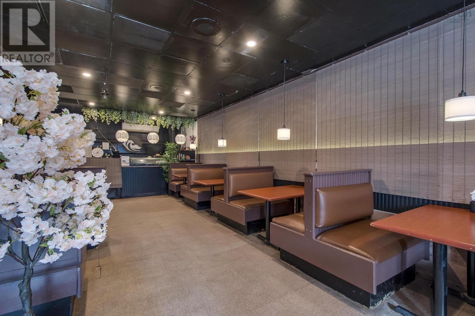 6253 Quinpool Road, Halifax, Nova Scotia  B3L 1A4 - Photo 8 - 202501873