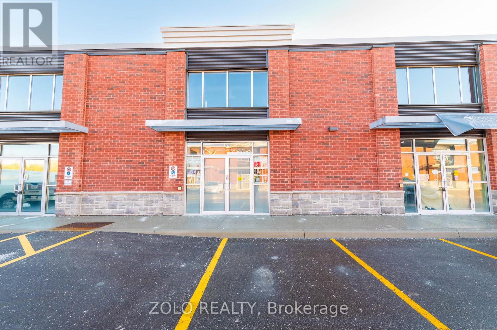 452 TAUNTON RD ROAD W, Oshawa, Ontario