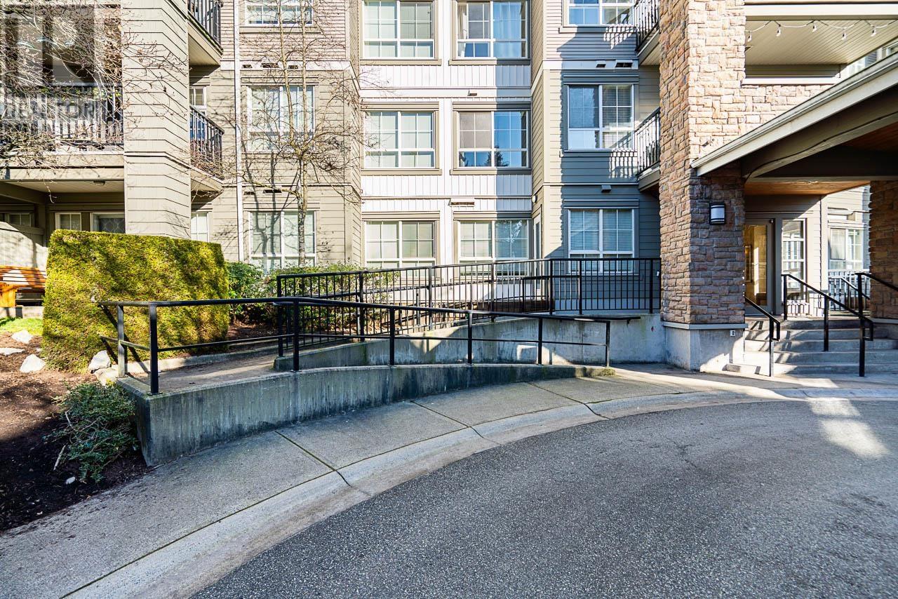 Listing Picture 20 of 28 : 109 9233 GOVERNMENT STREET, Burnaby / 本拿比 - 魯藝地產 Yvonne Lu Group - MLS Medallion Club Member