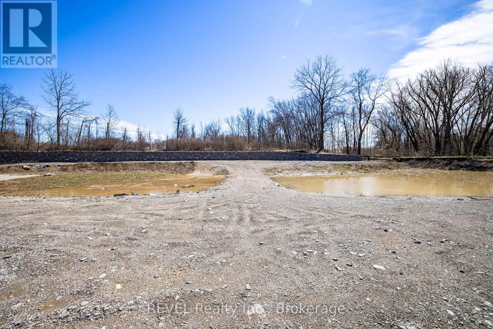 2203 Niagara Stone Road, Niagara-On-The-Lake, Ontario  L0S 1J0 - Photo 16 - X11945768