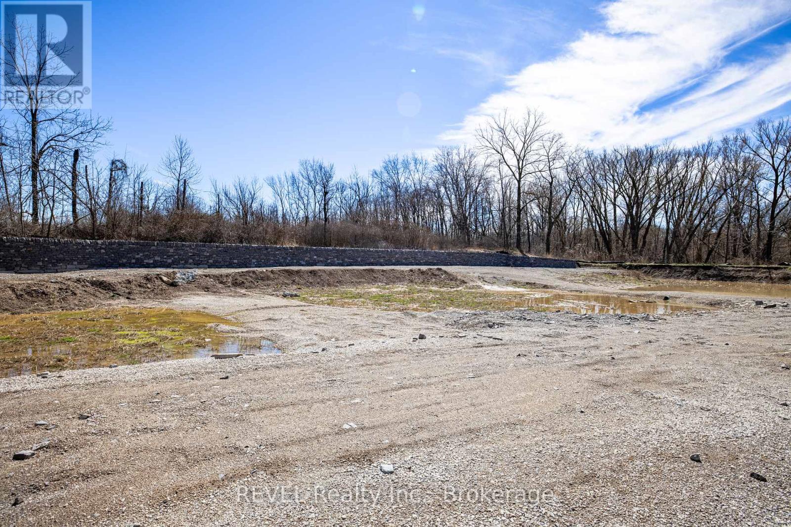 2203 Niagara Stone Road, Niagara-On-The-Lake, Ontario  L0S 1J0 - Photo 17 - X11945768