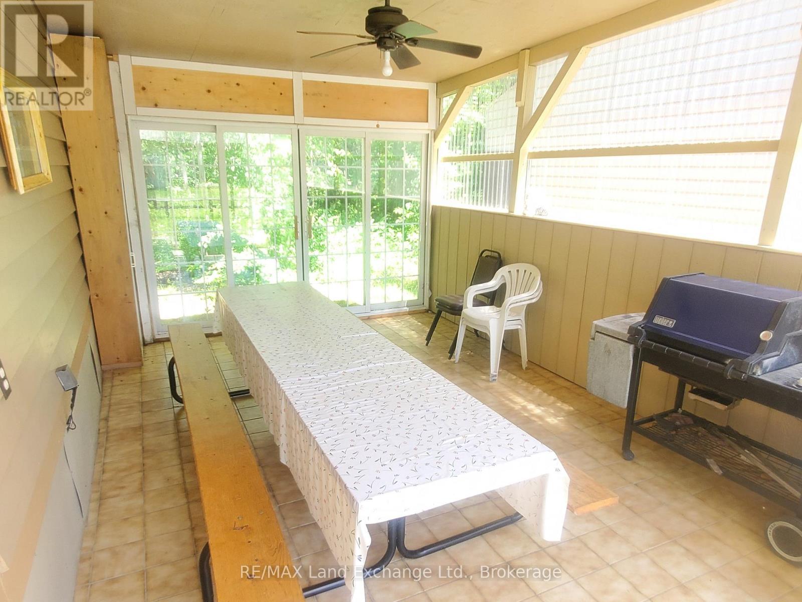 22 Southampton Parkway, South Bruce Peninsula, Ontario  N0H 2G0 - Photo 36 - X11945776