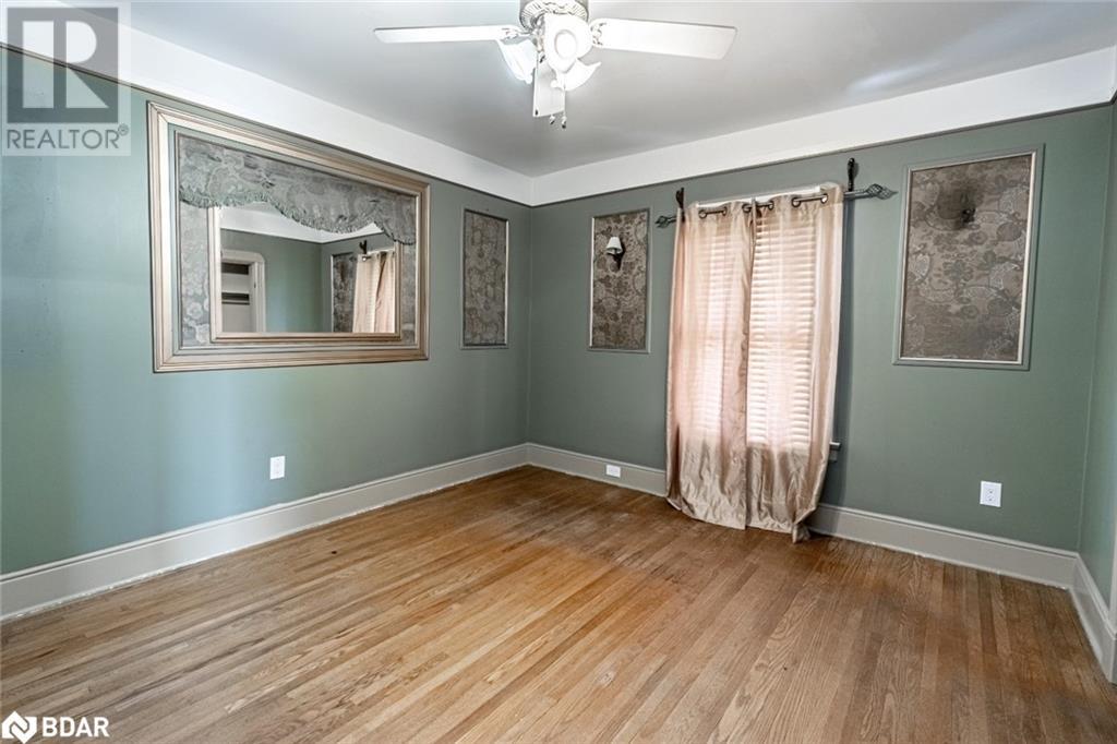 210 Bradford Street, Barrie, Ontario  L4N 3B6 - Photo 12 - 40693530