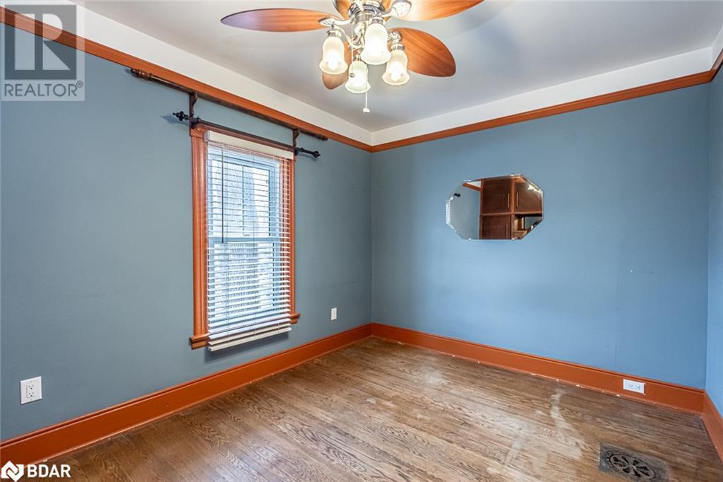 210 Bradford Street, Barrie, Ontario  L4N 3B6 - Photo 13 - 40693530