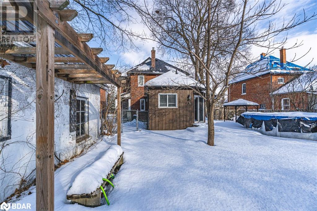 210 Bradford Street, Barrie, Ontario  L4N 3B6 - Photo 20 - 40693530
