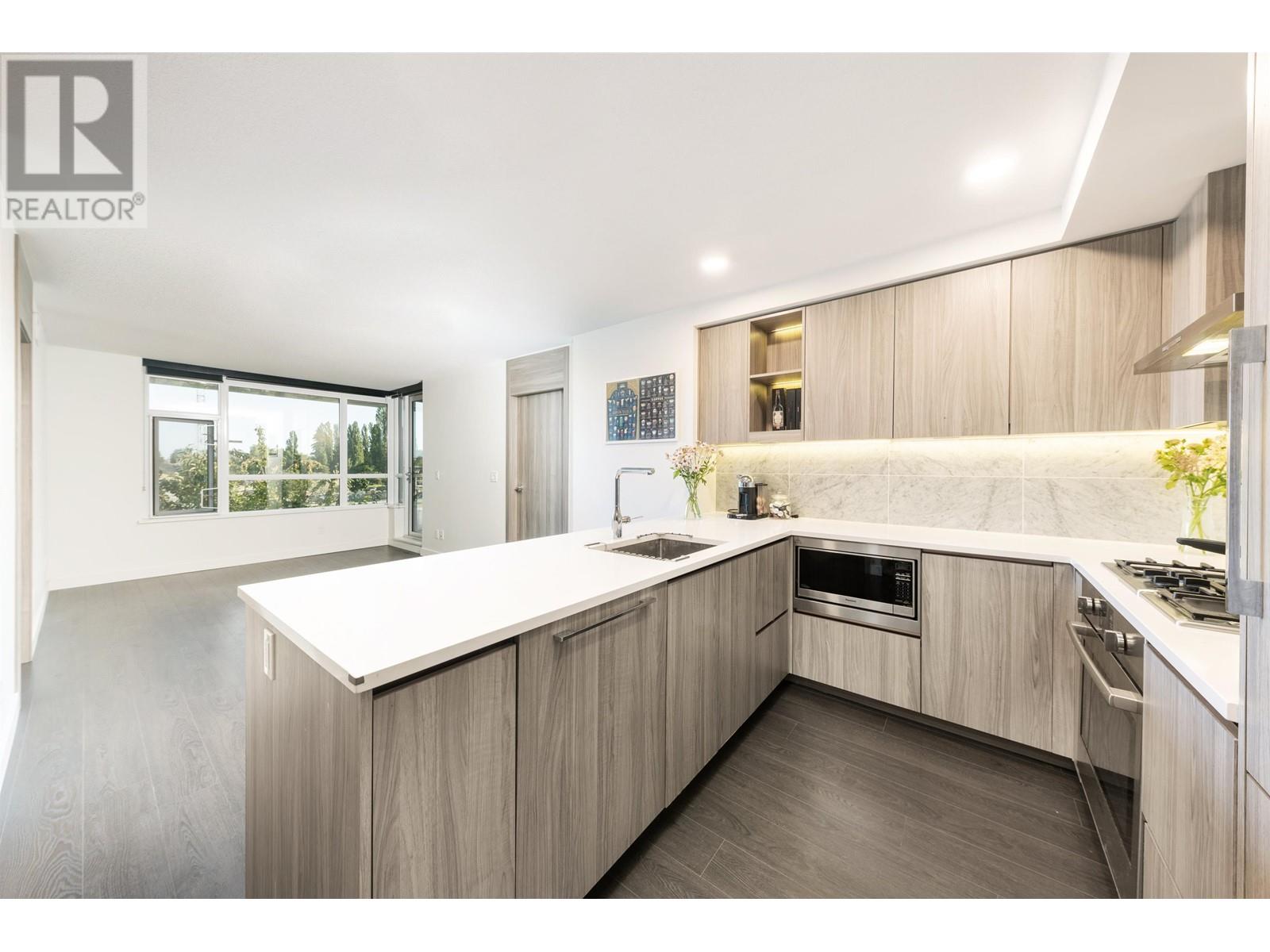 Listing Picture 3 of 18 : 517 3300 KETCHESON ROAD, Richmond / 烈治文 - 魯藝地產 Yvonne Lu Group - MLS Medallion Club Member