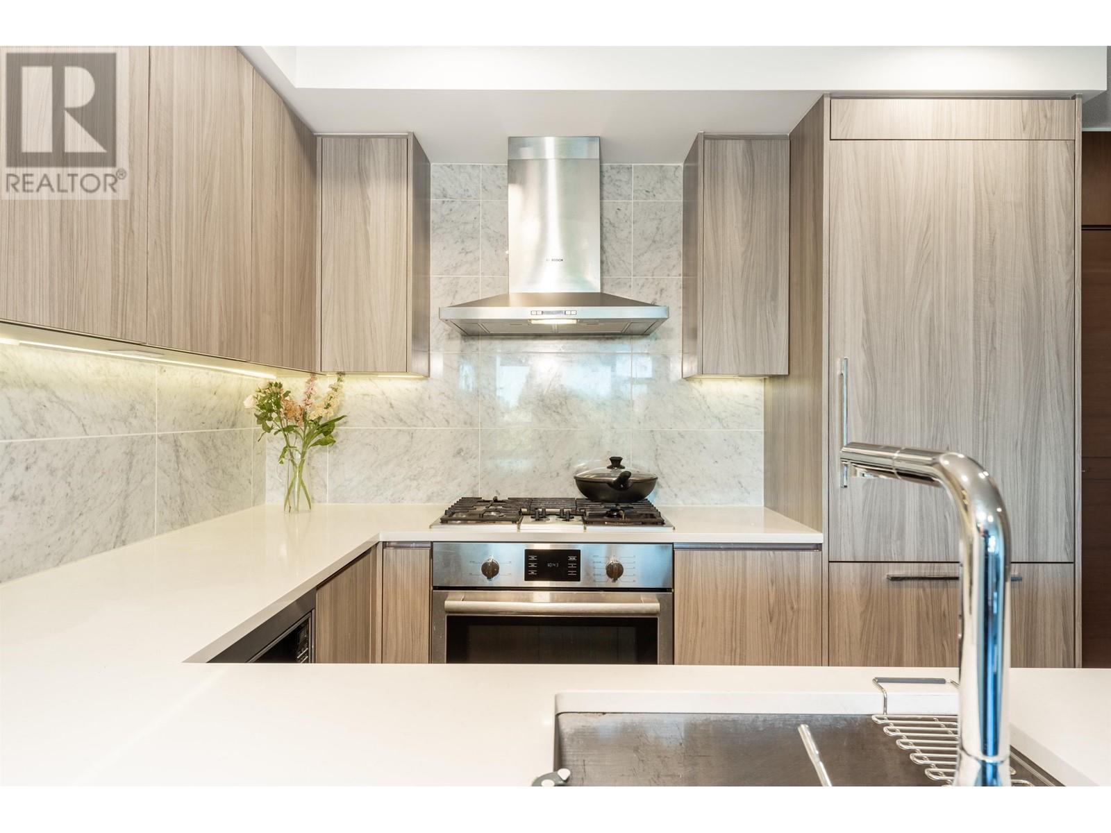 Listing Picture 4 of 18 : 517 3300 KETCHESON ROAD, Richmond / 烈治文 - 魯藝地產 Yvonne Lu Group - MLS Medallion Club Member