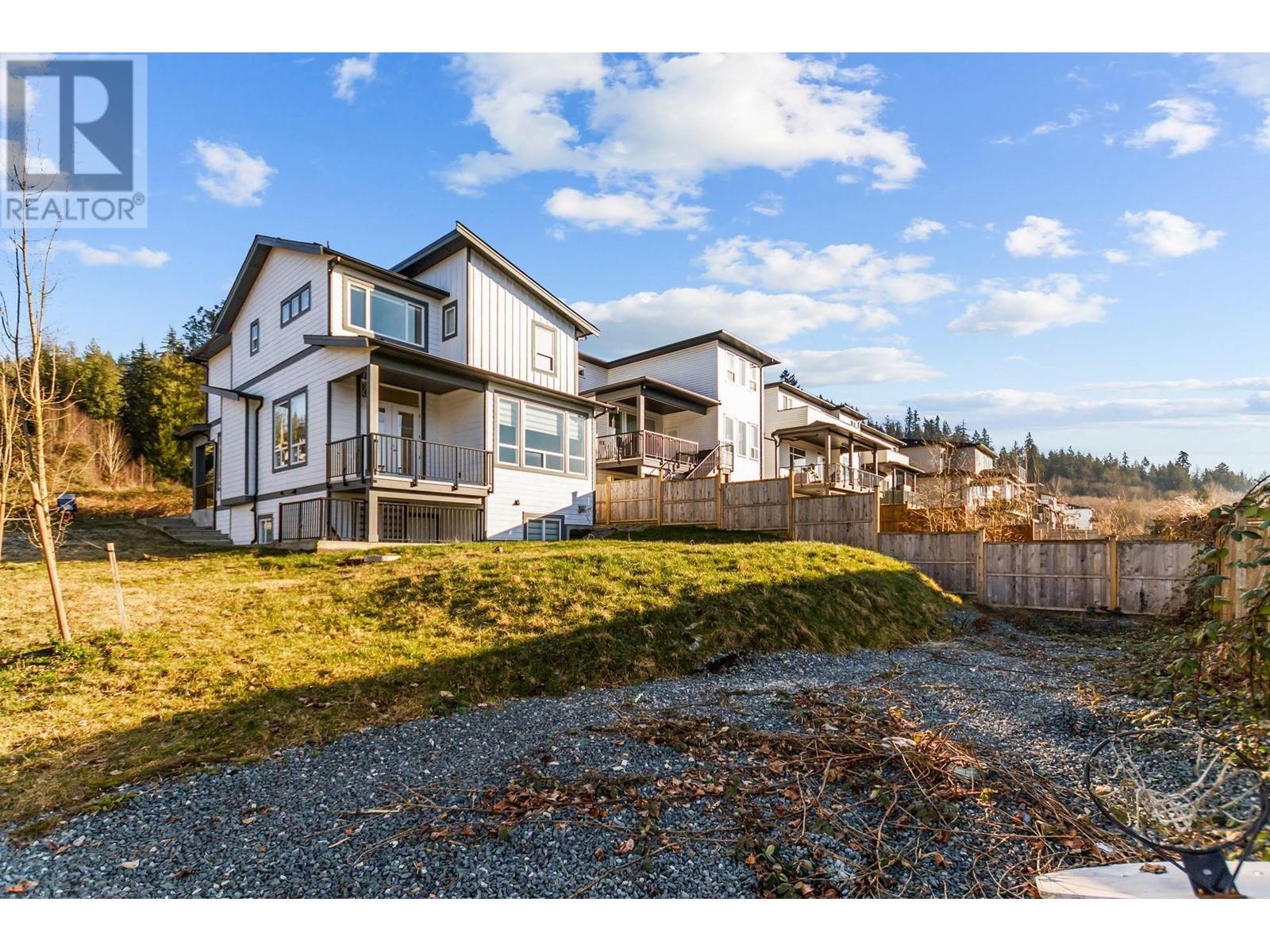 10897 Morrisette Place, Maple Ridge, British Columbia  V2W 1G8 - Photo 25 - R2961237