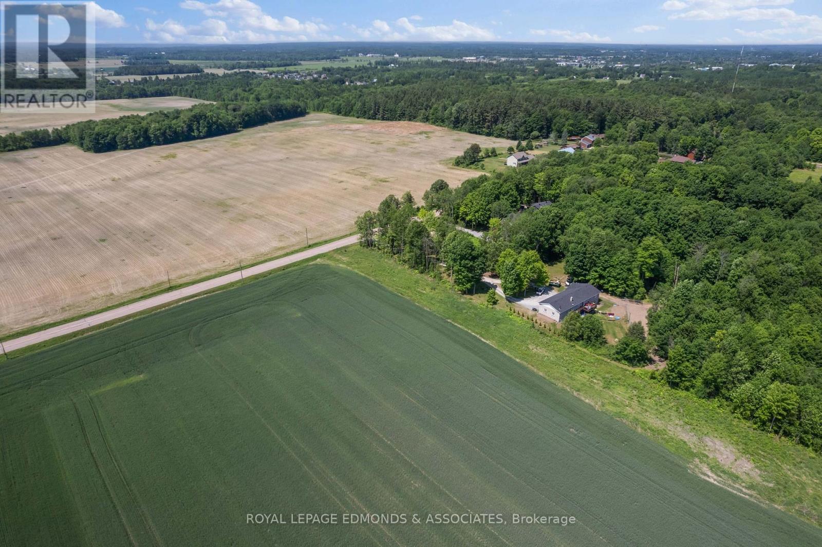 1386 Wilson Road, Laurentian Valley, Ontario  K8A 6W4 - Photo 19 - X11945851