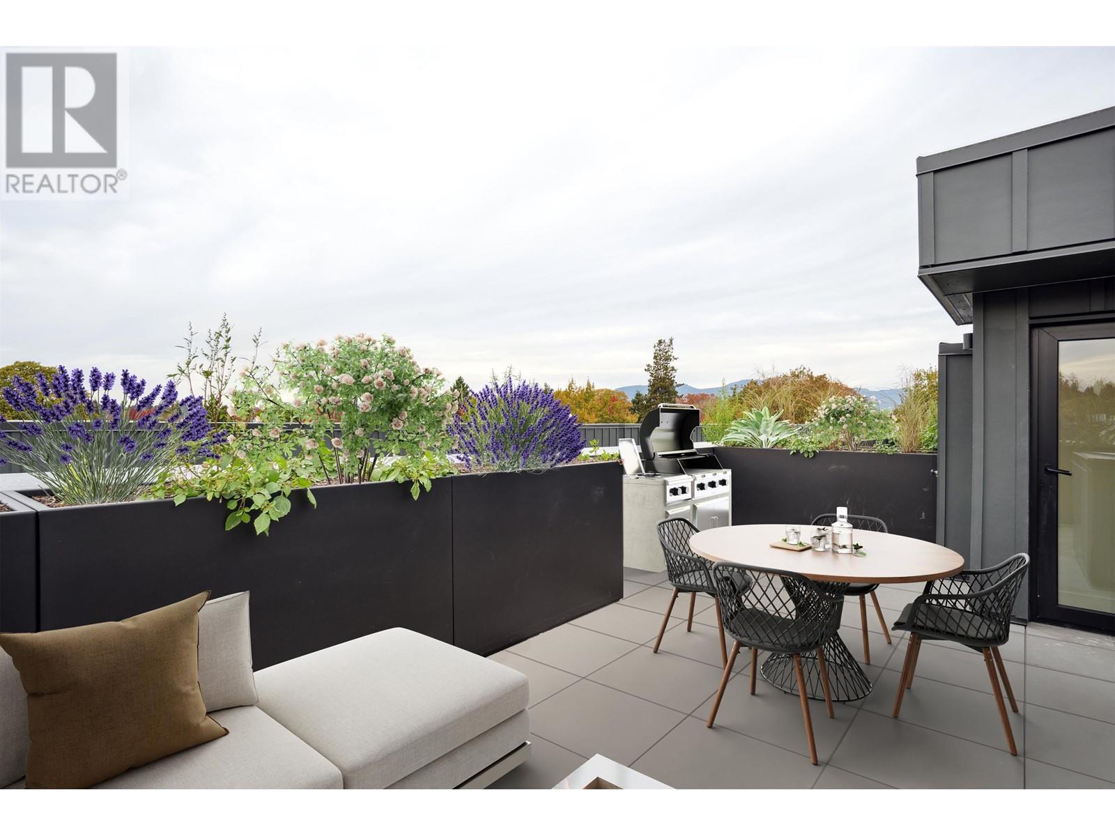 Listing Picture 10 of 14 : 104 157 W KING EDWARD AVENUE, Vancouver / 溫哥華 - 魯藝地產 Yvonne Lu Group - MLS Medallion Club Member