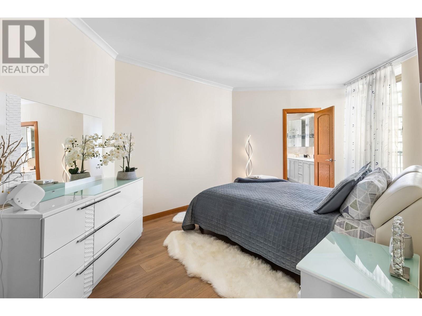 2305 6188 PATTERSON AVENUE