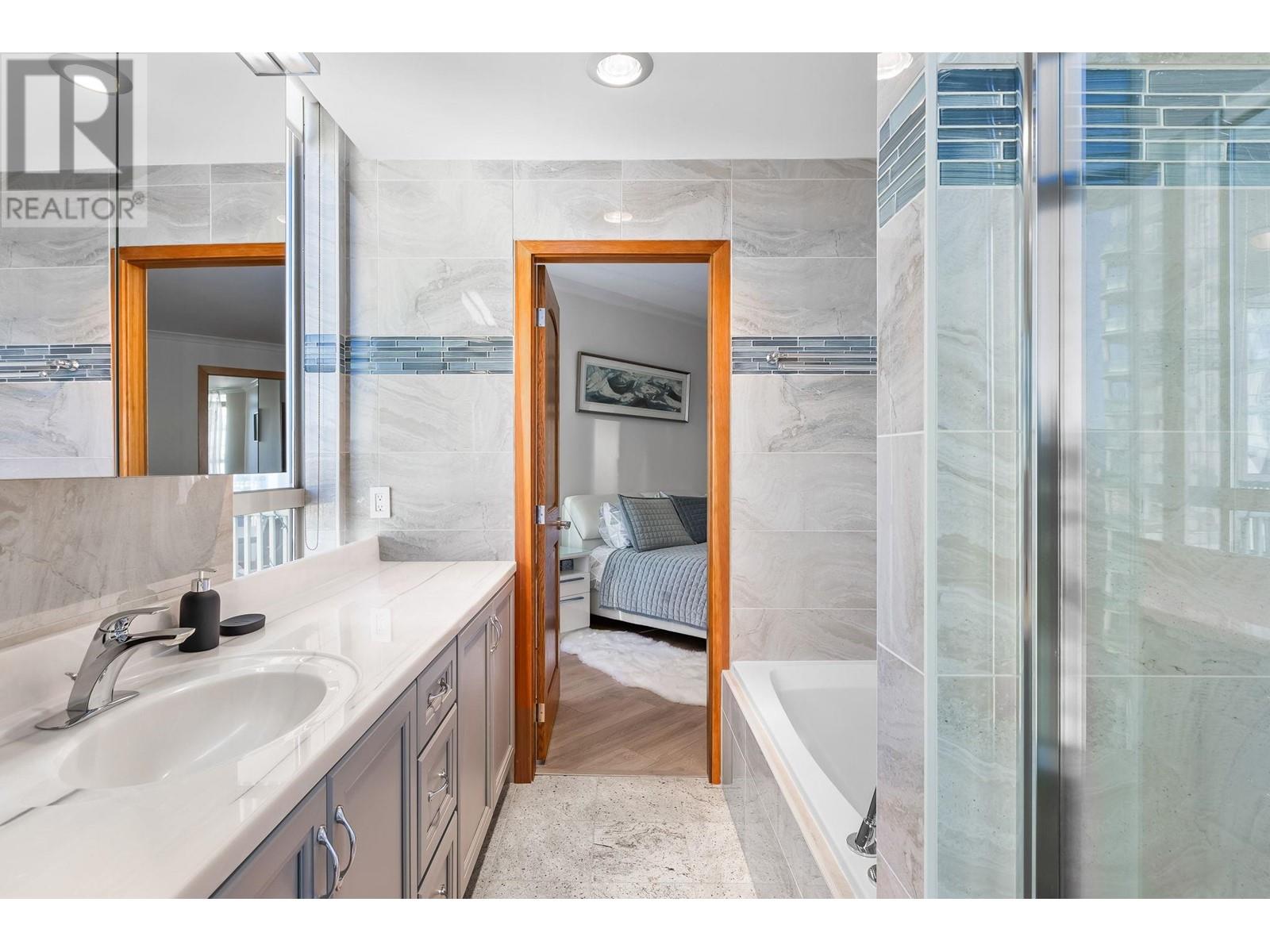 2305 6188 PATTERSON AVENUE