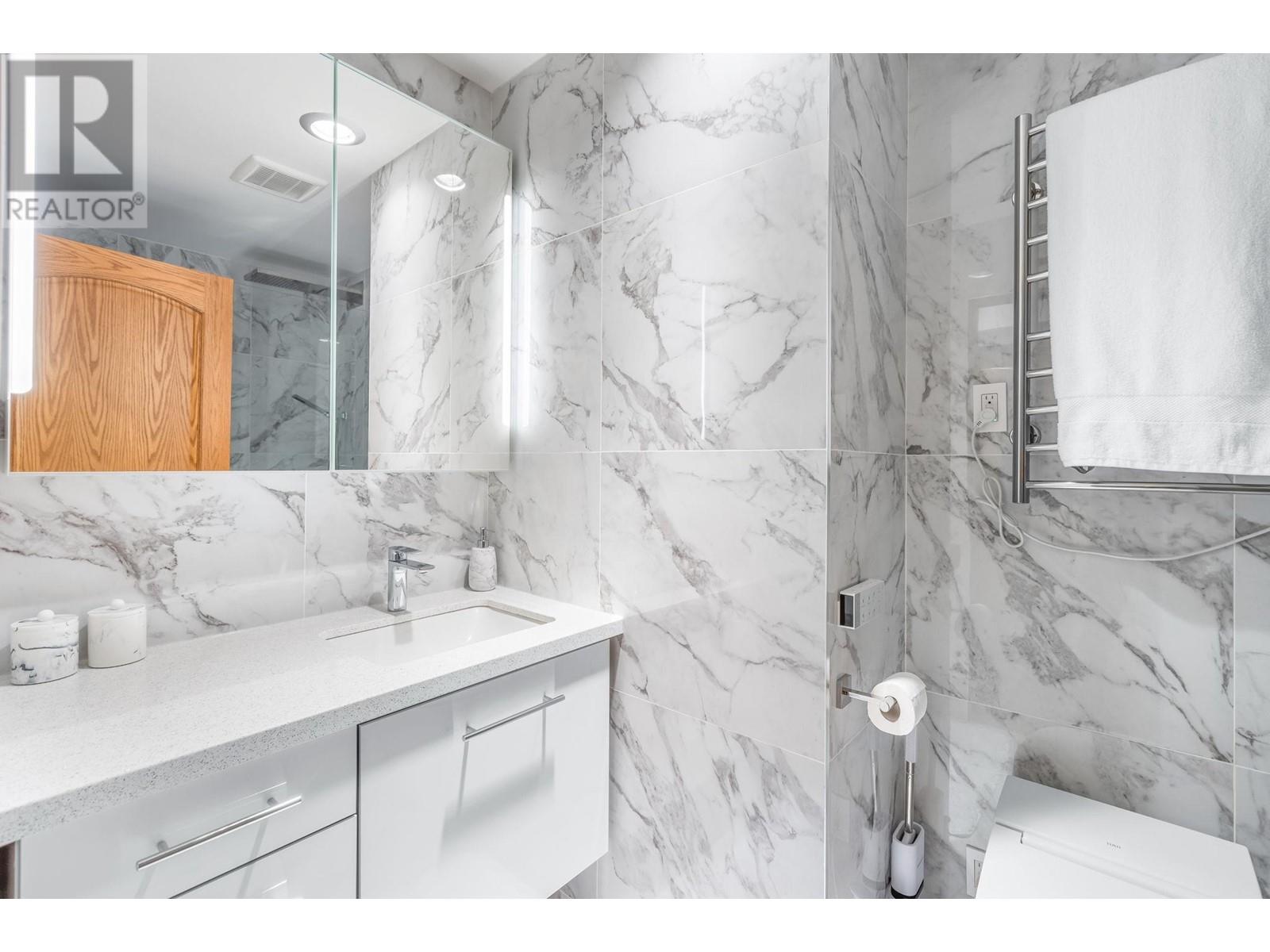 2305 6188 PATTERSON AVENUE