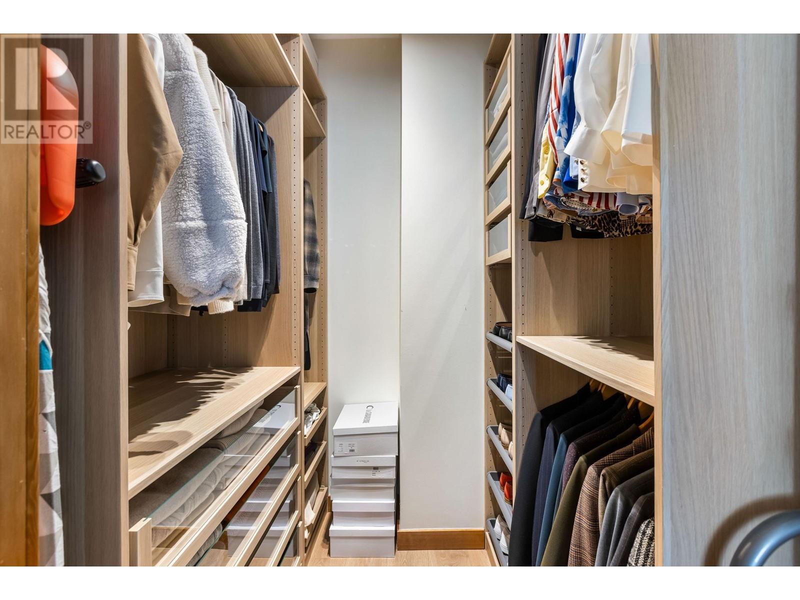 2305 6188 PATTERSON AVENUE